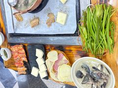 -香香腊排骨.野生菌火塘总店(束河店)