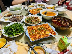 -洪霞餐馆