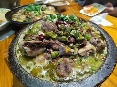 -郑件洋芋饭庄
