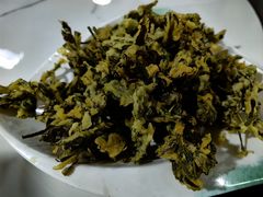 炸花椒芽-途肴·老农饭庄(百里峡店)
