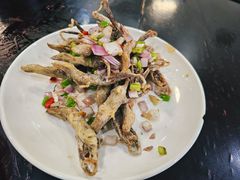 -余杨鸭鸭餐厅