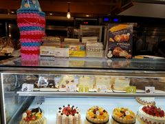 面包甜点陈列柜-早安巴黎(四季坊店)