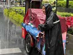 -詹爷爷乌节路街头冰淇淋