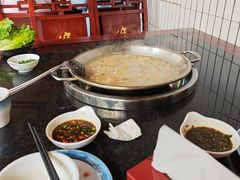 -老来福·非遗酸汤兔(凯旋路店)