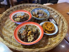 -爆炸头阿姨小四川正宗川味小吃(无任何分店)