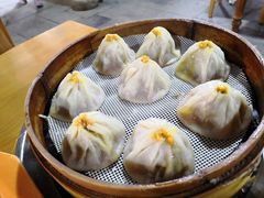 蟹粉小笼包-忆秦园小笼包(惠山古镇总店)