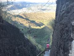 -钻石头山