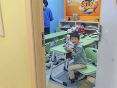 -昂立青少儿成长中心(普陀中潭校区)