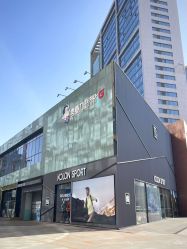 -零重力蹦床空间·滑梯·海洋球·团建(奥特莱斯店)