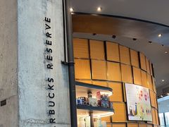 -星巴克臻选(惠州华贸天地1楼店)