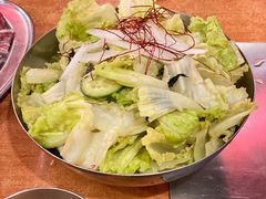 韩式生菜沙拉-蒜香焼肉PURUSHIN(马场路店)