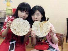 -Hue Ngon Restaurant