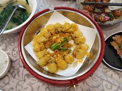 咸蛋黄焗墨鱼仔-六婶西关小厨(光塔路店)