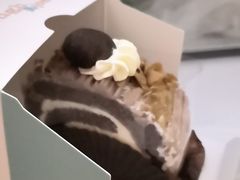 -Dough&Joe团憩(瑞虹天地月亮湾店)