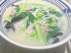 -眷江南之小蓝鲸(王府大街店)