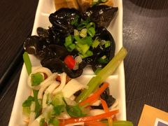 小菜三拼-康师傅私房牛肉面(马泉营奥莱店)