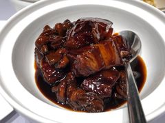 百叶结红烧肉-屋里厢上海菜馆