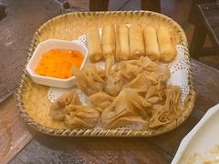 炸牛奶拼炸云吞-阿多私房菜(顺德店)
