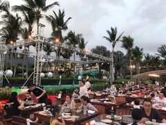-渔家火锅·海鲜自助餐·演艺(亚龙湾天域酒店)