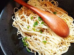 葱拌面-贡梅老面馆·蟹粉面·无锡特色小吃(南长街主推店)