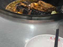 -屯老二农家铁锅炖·行业领军者(梅江店)