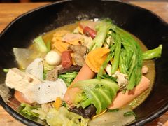 -万记麻辣烫国展总店