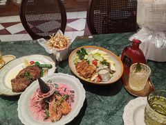 -秘密旅行Bonjour(黑金冠 江南西店)