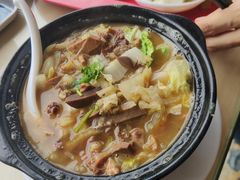 -闫家驴肉老店(华电一校店)
