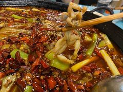 -鸿顺老铁锅美蛙鱼府(解放碑店)
