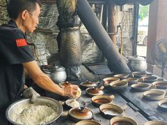 -关氏饮食店