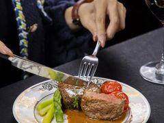 -圣丰索菲特·2 On 988 Café 自助餐厅