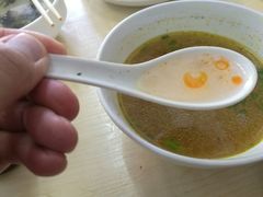 牛肉汤-黄阿姨锅贴大王(万航渡路店)