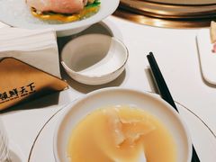 -领鲜天下·焗海鲜·花胶鸡(天目里店)