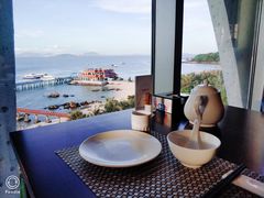 -蜈支洲岛珊瑚酒店临海阁中餐厅