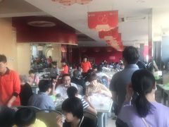 -闫家驴肉老店(华电一校店)