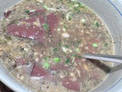 -聚鑫朋酸菜肥肠(文艺路口店)