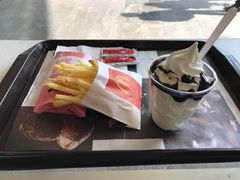 -麦当劳(百联西郊购物中心店)