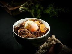 肥牛饭牛丼（樱）-樱宿日式和牛烧肉(五道口店)