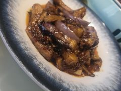 -松沪名灶·豆浆鱼头·新上海菜(飞航吾悦广场店)