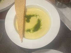 -东西风牛排馆周末烧烤自助(首都机场希尔顿店)