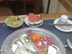 -沸炉重庆老火锅(军事博物馆店)