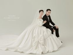 -第一夫人婚纱摄影(南京店)