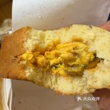 三明治和奶茶很配哦！