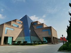 -上海市龙华烈士陵园