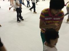 -正佳冰河湾真冰滑冰场