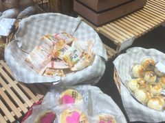 -苹果花园(南泉路店)