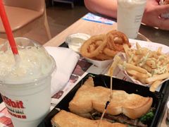 -The Habit Burger Grill 哈比特汉堡(复兴soho店)