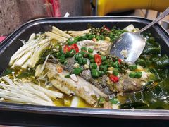 -令狐冲烤鱼·烧菜馆(达明店)
