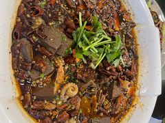 川江毛血旺-公社食堂(牧电路店)