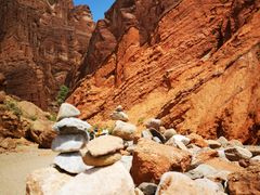 -天山神秘大峡谷